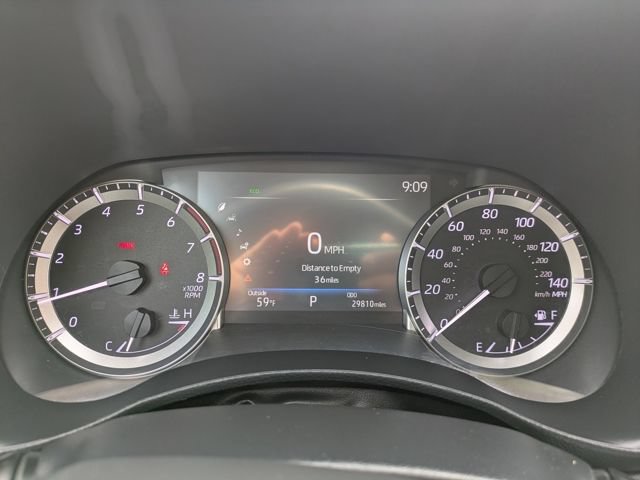 Used 2023 Toyota Highlander XLE AWD/4WD image 24