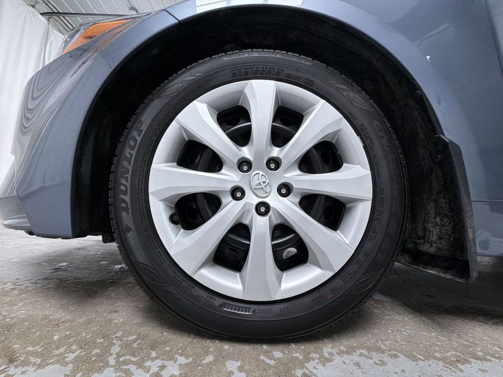 Certified 2025 Toyota Corolla LE image 11