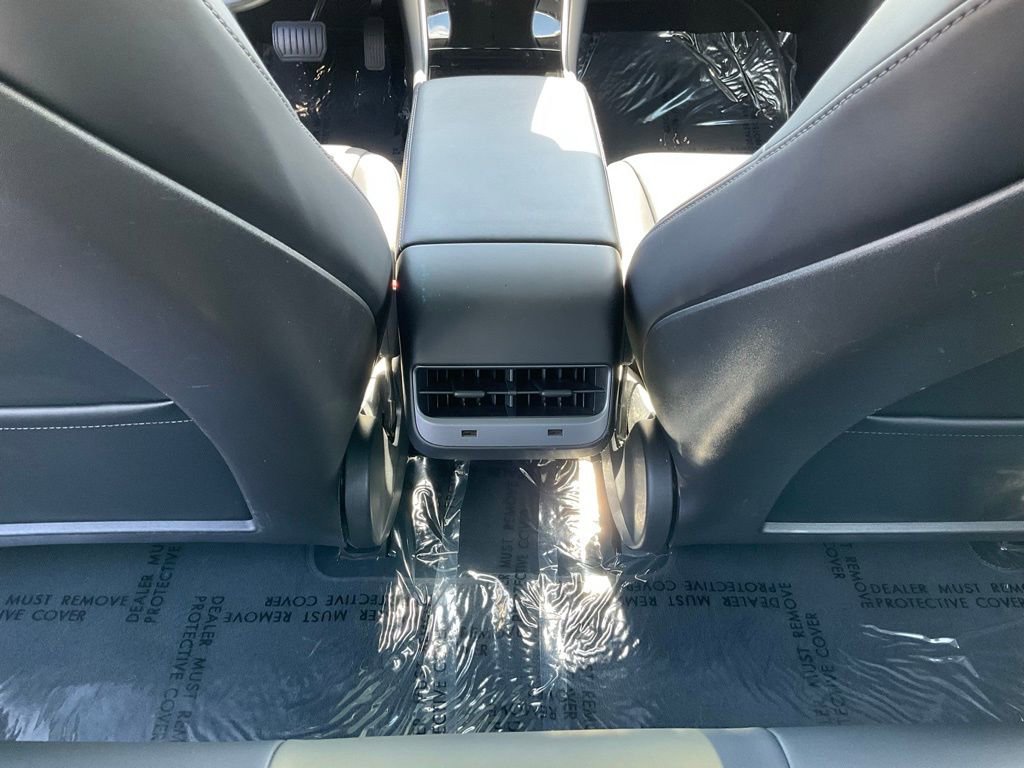 Used 2018 Tesla Model 3 Long Range image 33