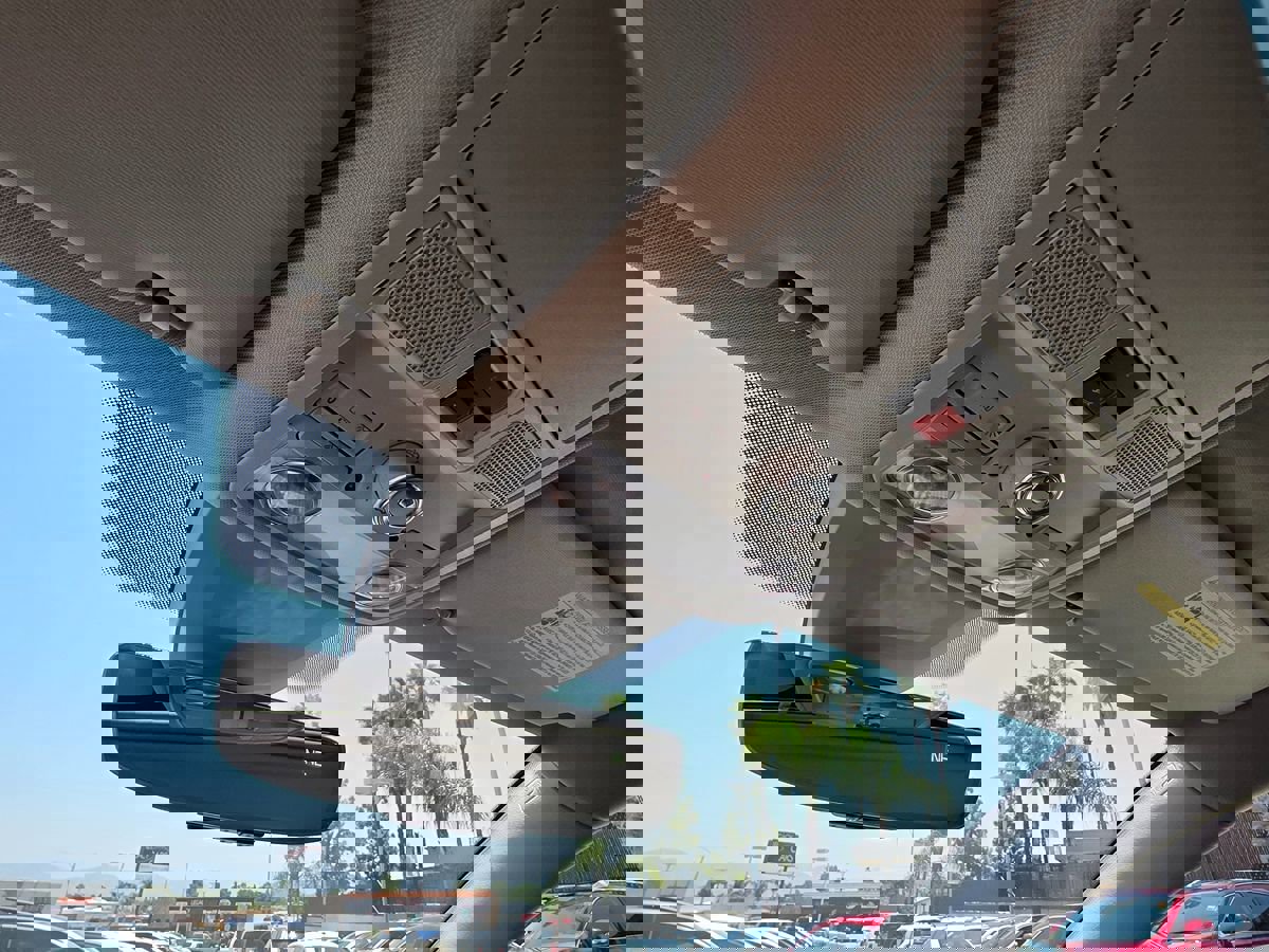 Used 2020 Volkswagen Passat 2.0T R-Line image 46