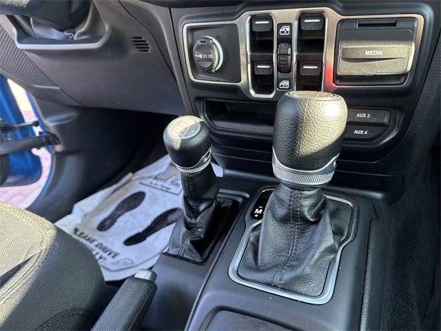 Used 2022 Jeep Wrangler Unlimited Sport image 21