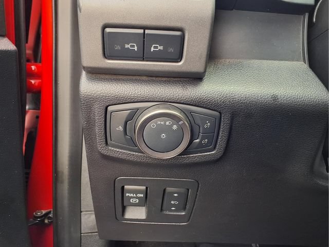 Used 2019 Ford F150 Raptor w/ Equipment Group 802A Luxury AWD/4WD image 16