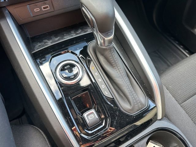 Used 2024 Chevrolet Colorado LT w/ LT Convenience Package image 23