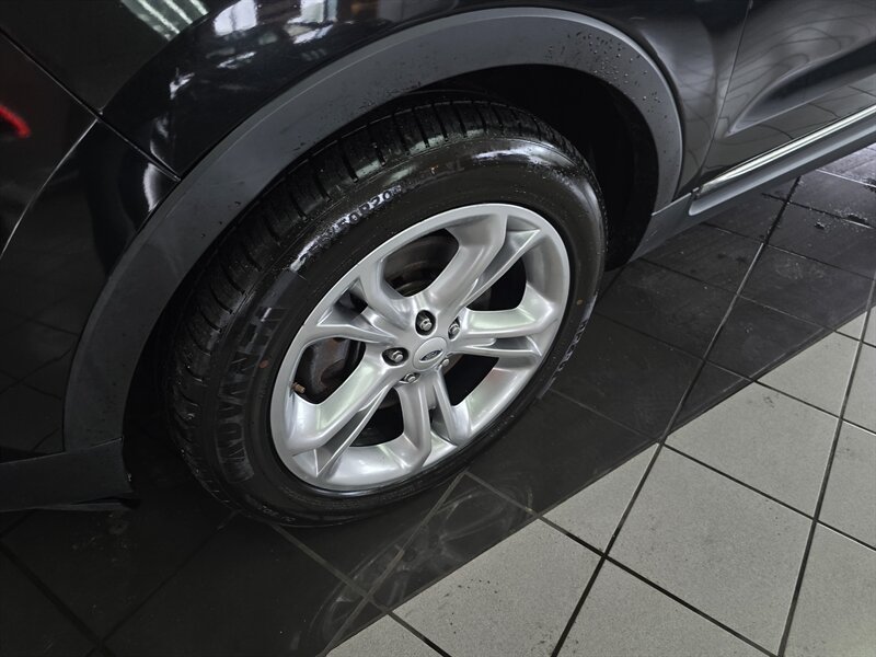 Used 2015 Ford Explorer Limited AWD/4WD image 38