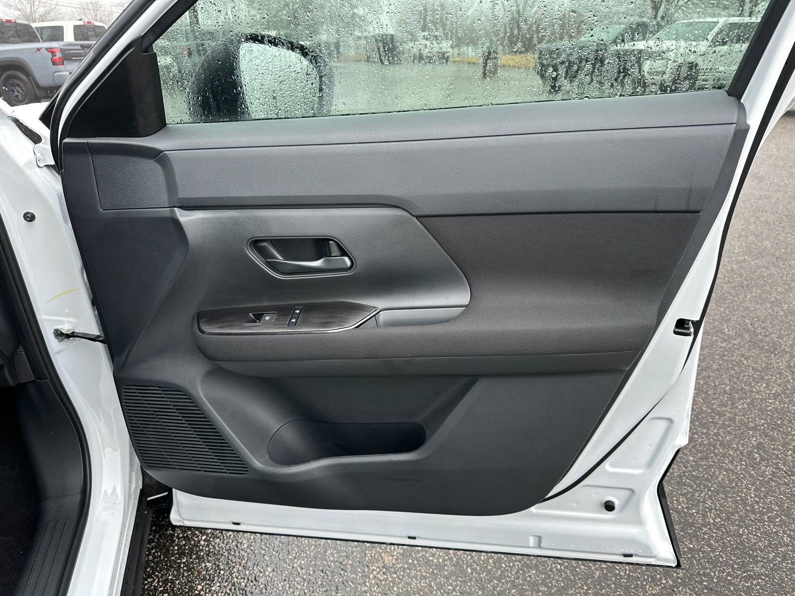 New 2026 Nissan Kicks S image 14