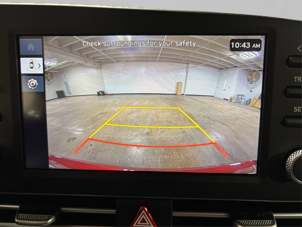 Certified 2025 Hyundai Elantra SE image 31