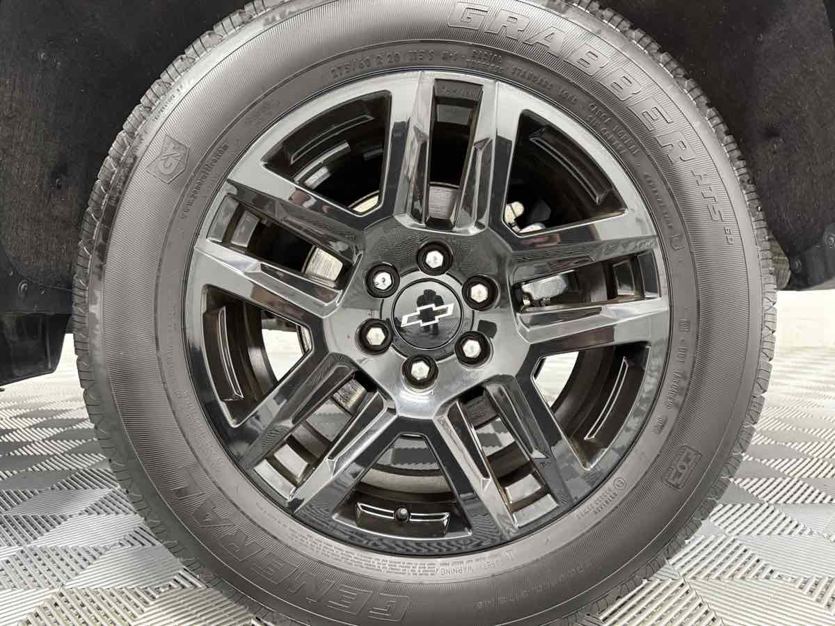 Used 2024 Chevrolet Silverado 1500 RST w/ Convenience Package II image 34