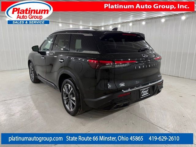 Used 2024 INFINITI QX60 Luxe FWD image 3