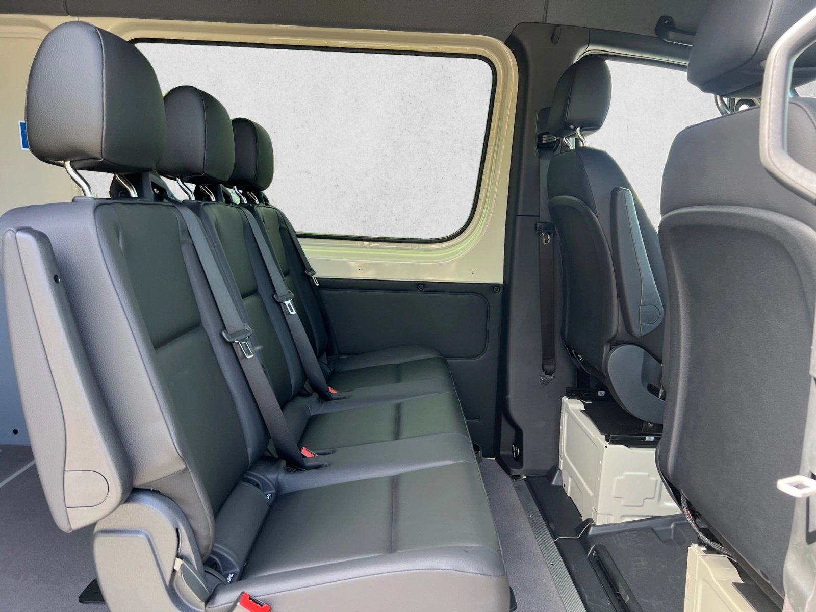 New 2026 Mercedes-Benz Sprinter 2500 image 17