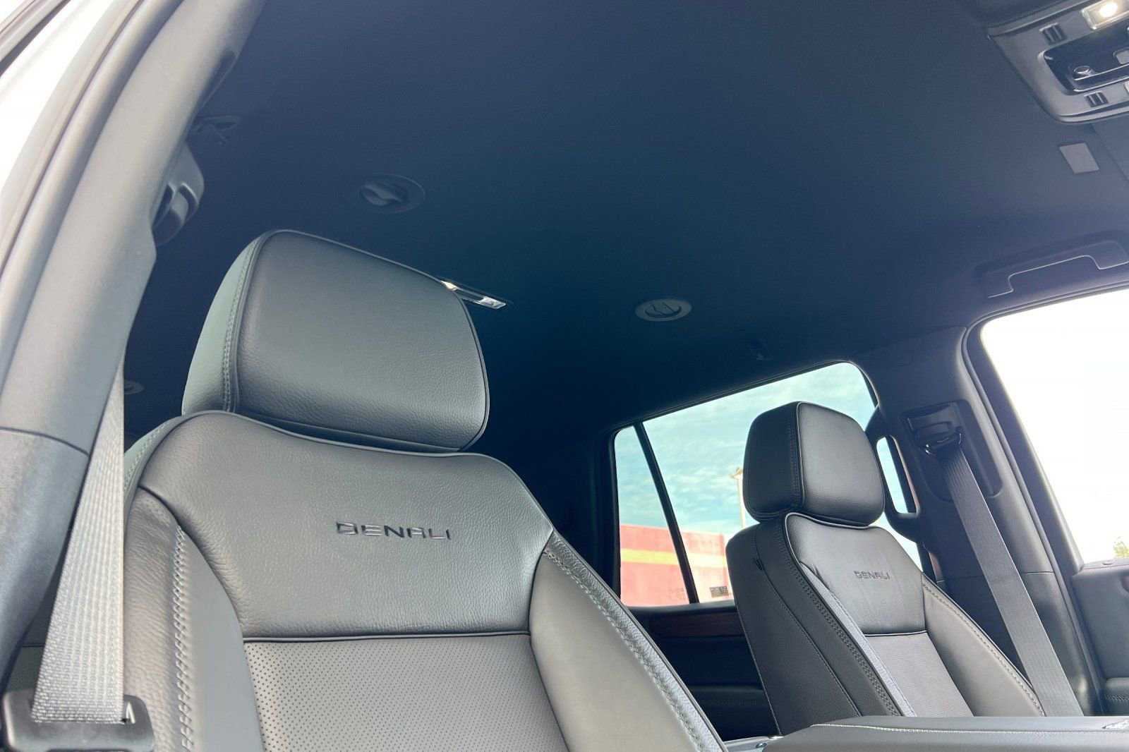 New 2026 GMC Yukon Denali image 17