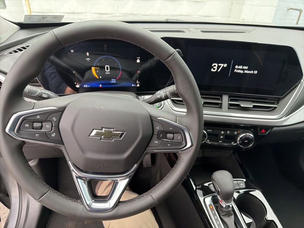 New 2026 Chevrolet Trax ACTIV w/ Driver Confidence Package image 17