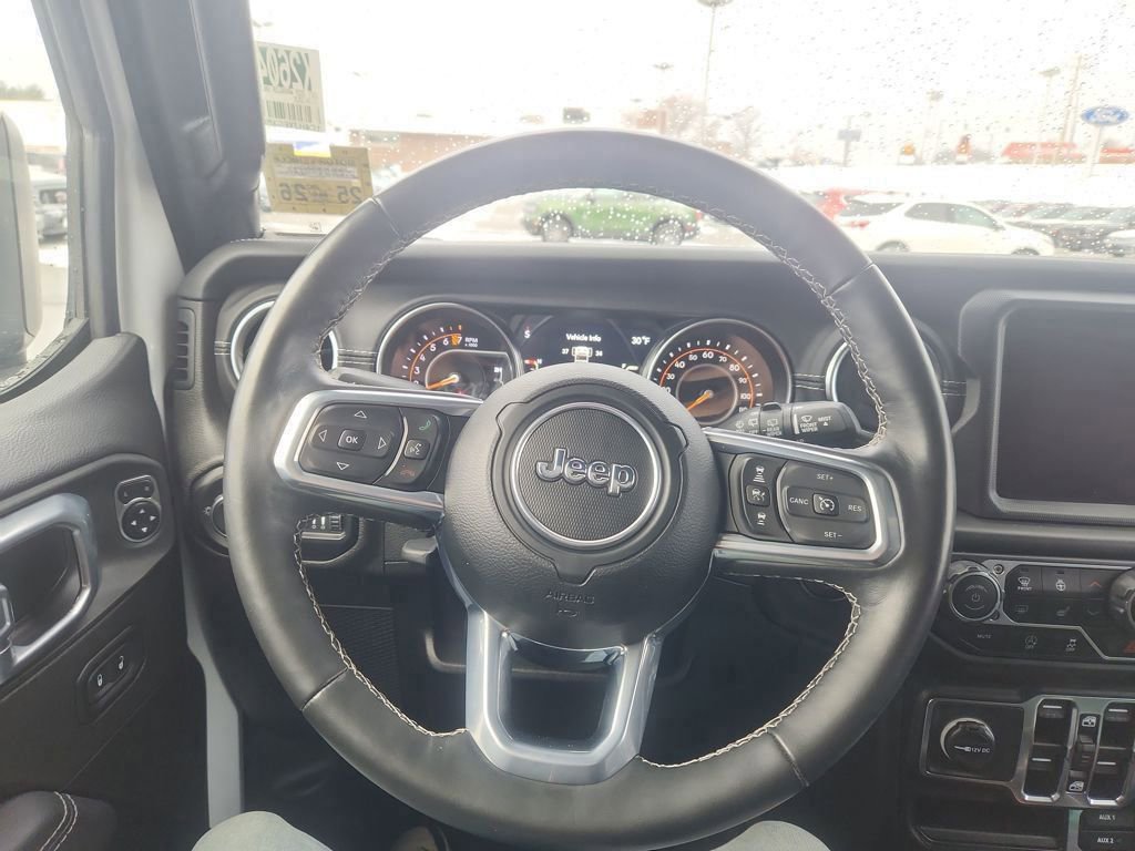 Used 2021 Jeep Wrangler Unlimited Sahara image 13