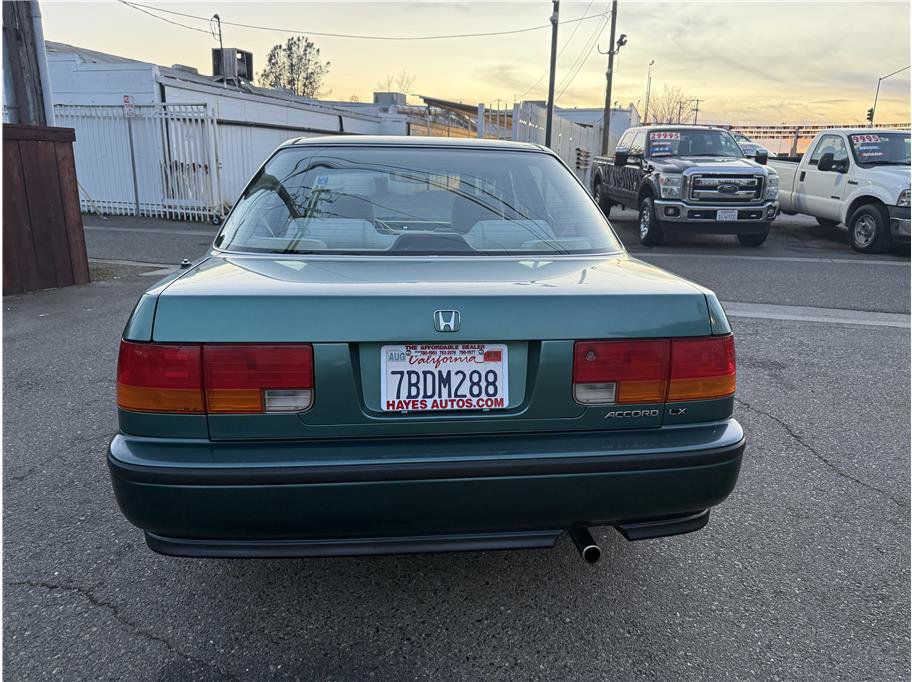 Used 1992 Honda Accord LX image 6