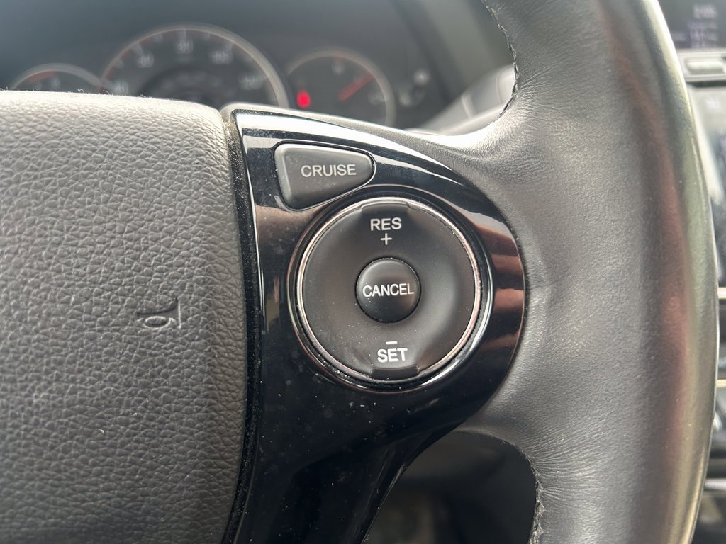 Used 2016 Honda Accord EX-L image 14