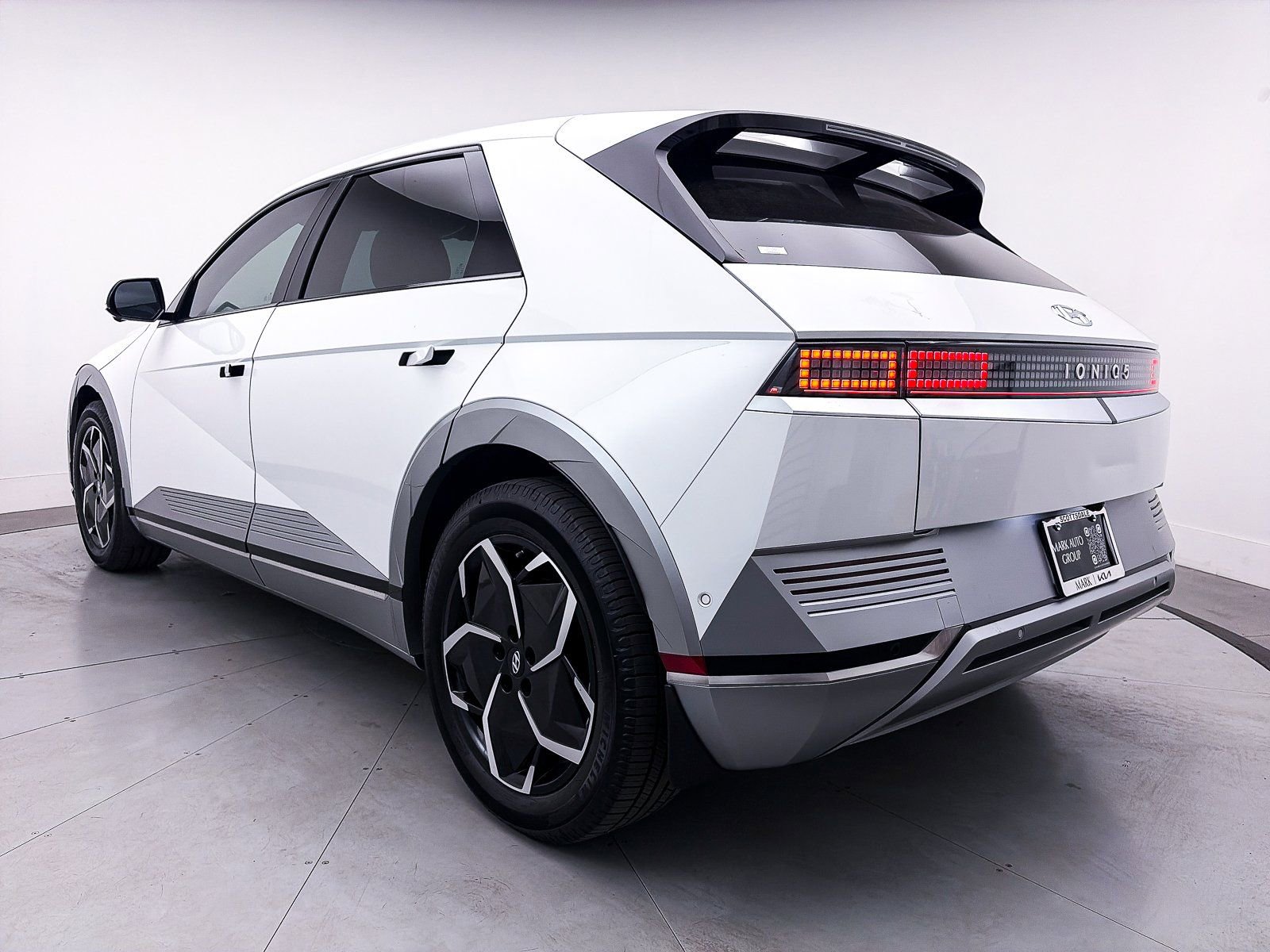 Used 2023 Hyundai Ioniq 5 Limited image 15