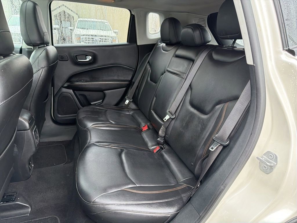 Used 2018 Jeep Compass Limited w/ Navigation Group image 21