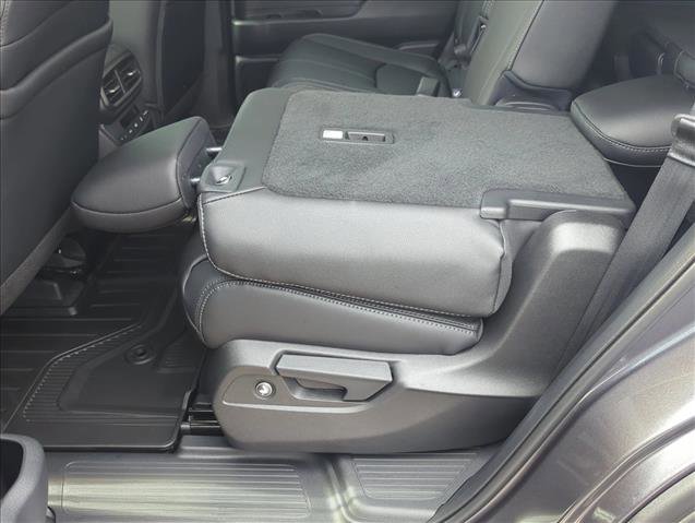 New 2026 Honda Pilot Touring image 4