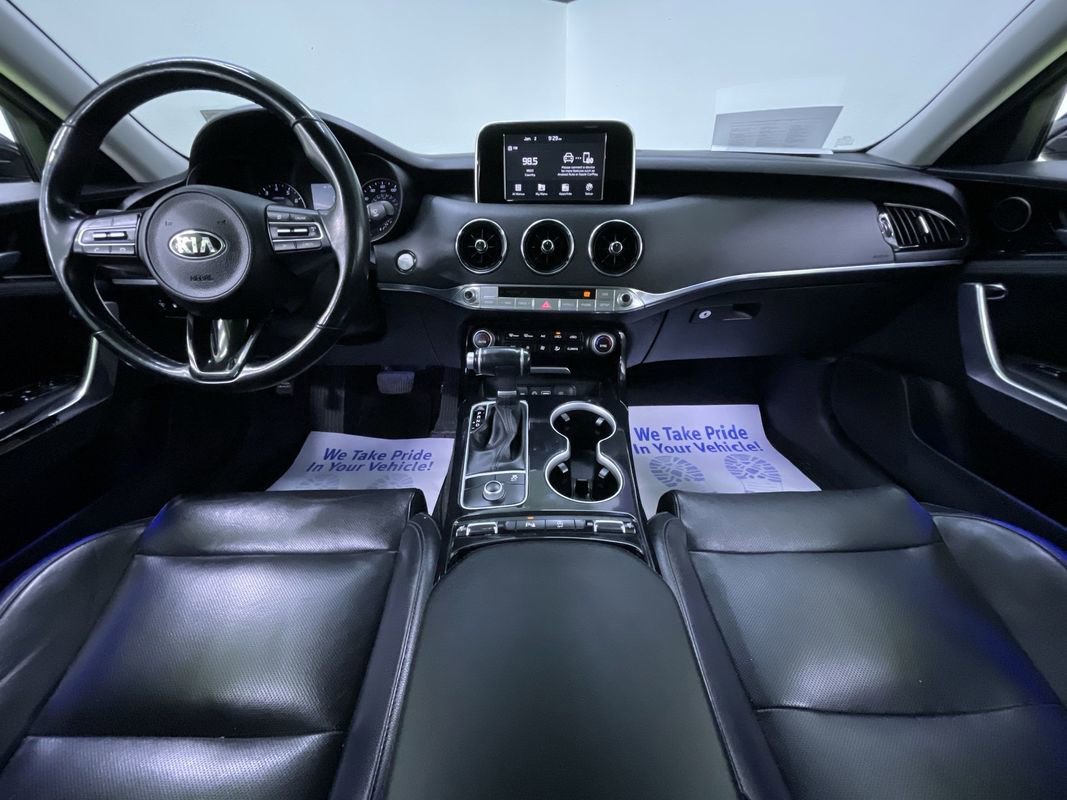 Used 2018 Kia Stinger image 18