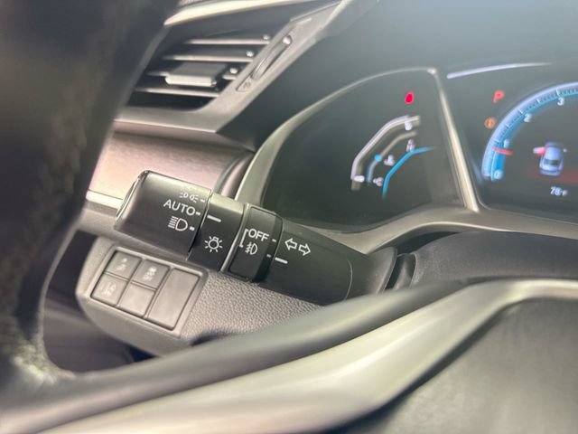 Used 2016 Honda Civic Touring image 16