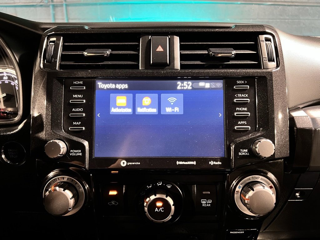 Used 2024 Toyota 4Runner TRD Off-Road image 10