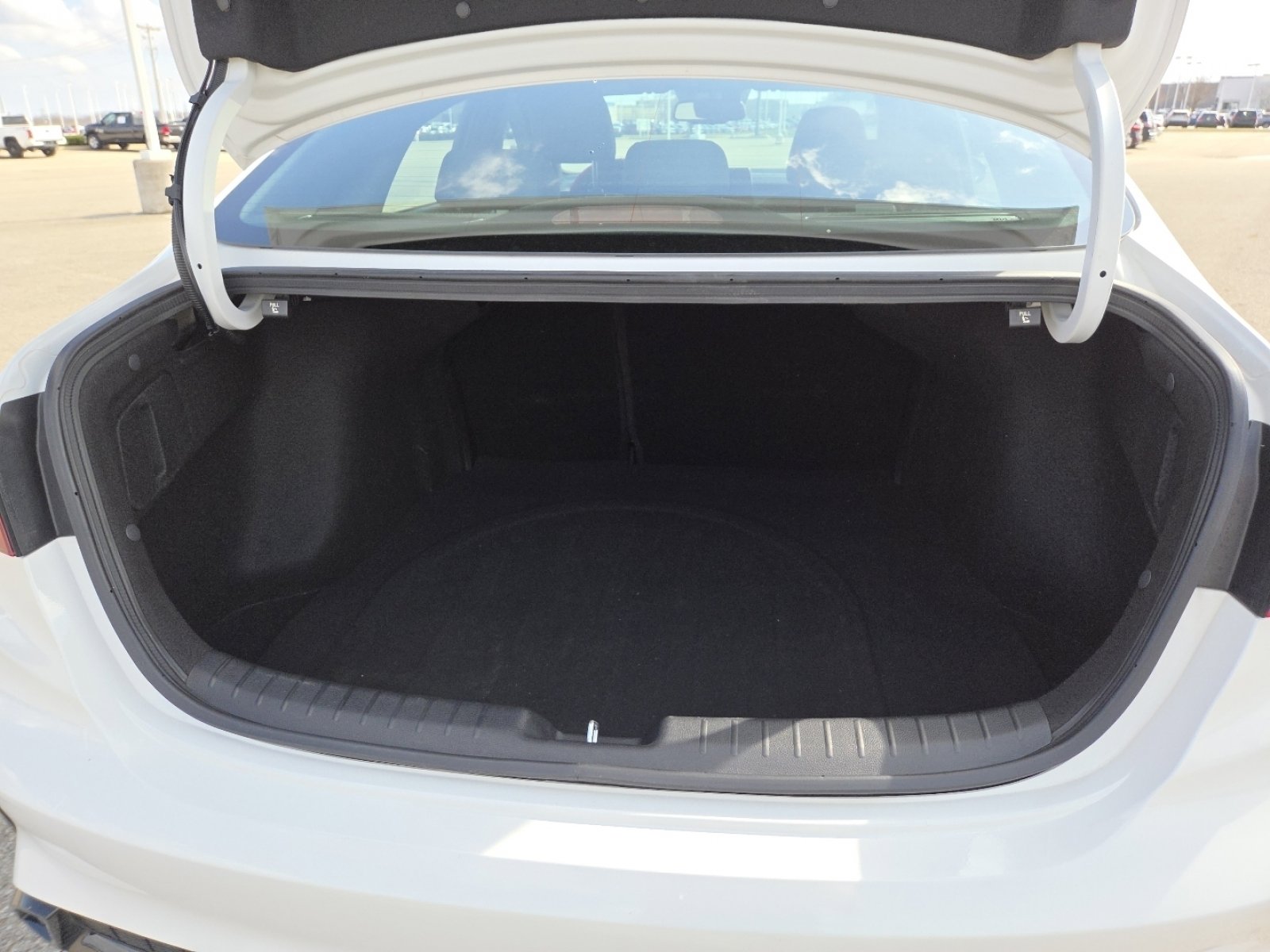 Used 2024 Kia Forte GT-Line image 20