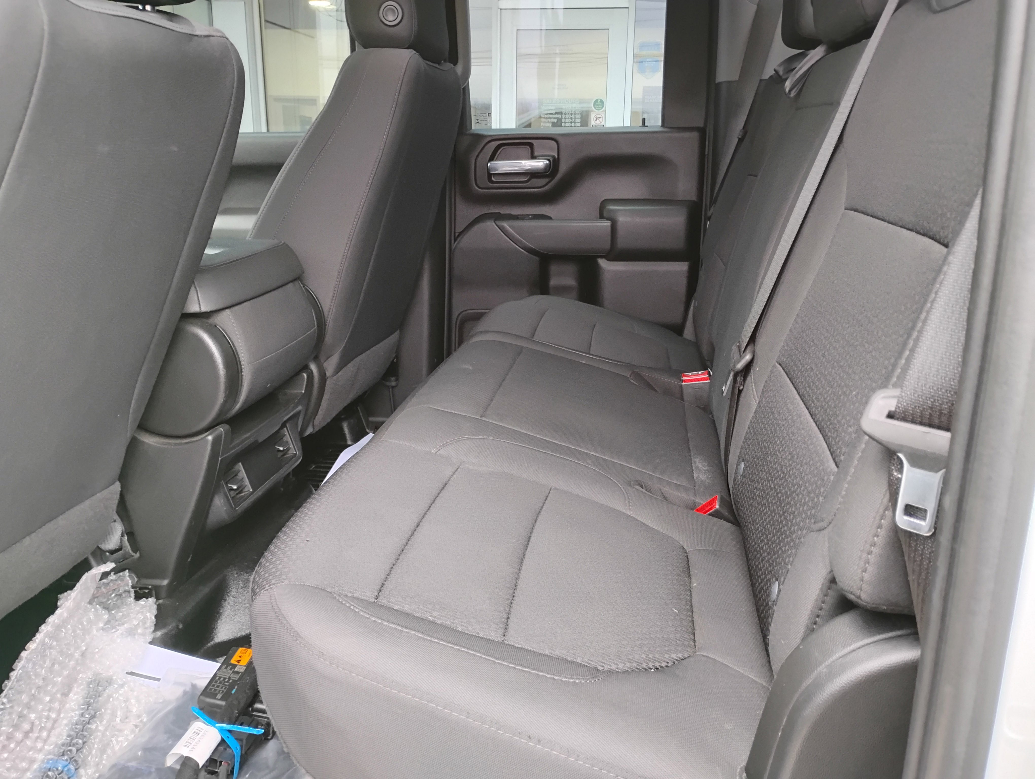 Used 2023 GMC Sierra 2500 Pro w/ Fleet Convenience Package image 17