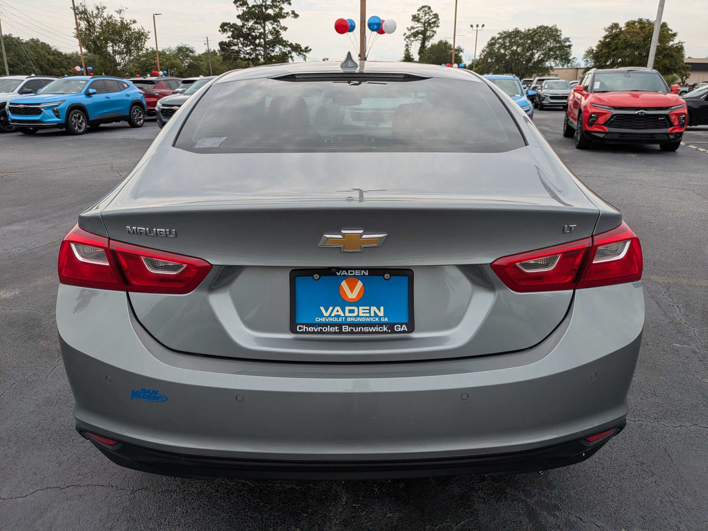 New 2024 Chevrolet Malibu LT FWD image 24