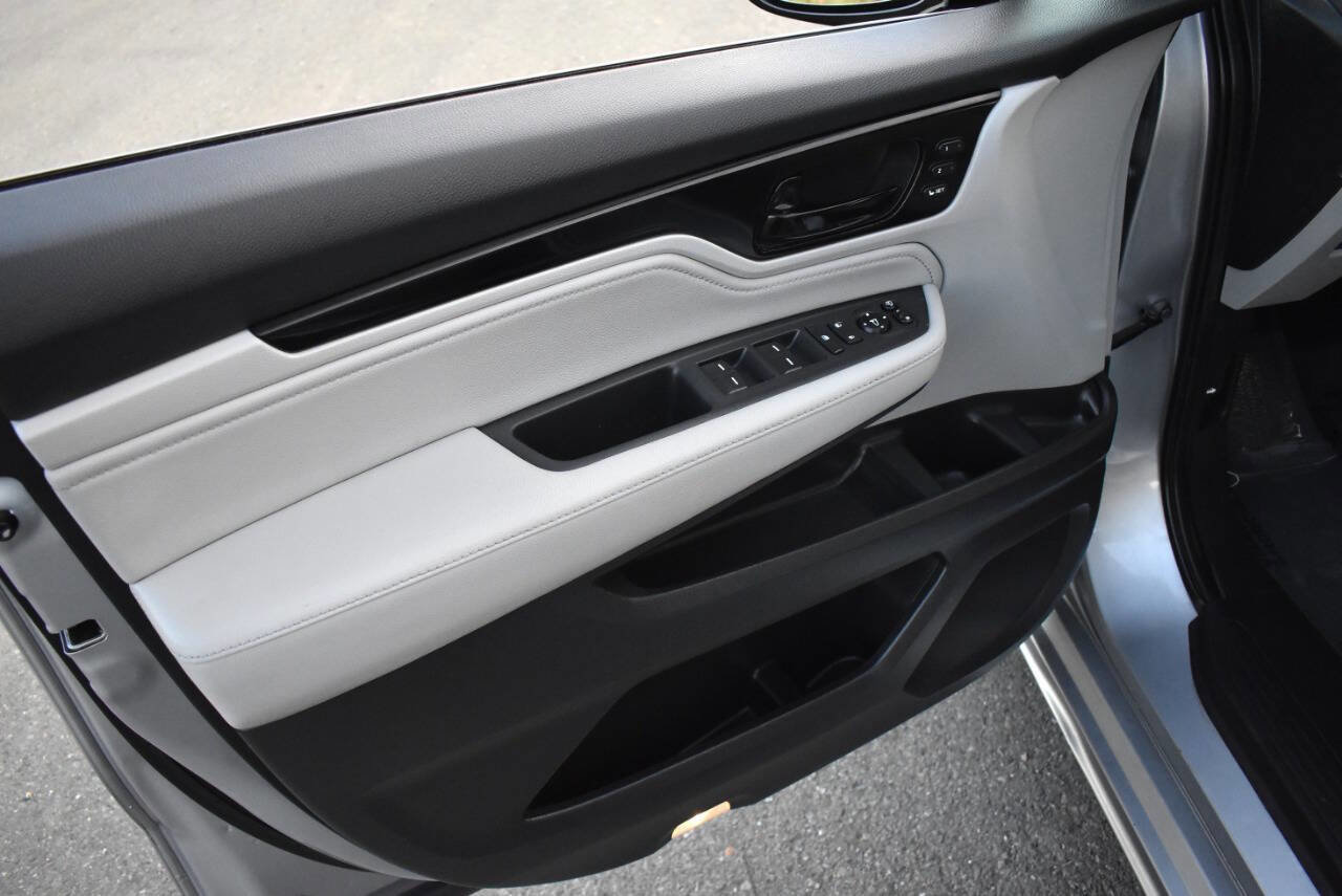 Used 2018 Honda Odyssey Elite image 37
