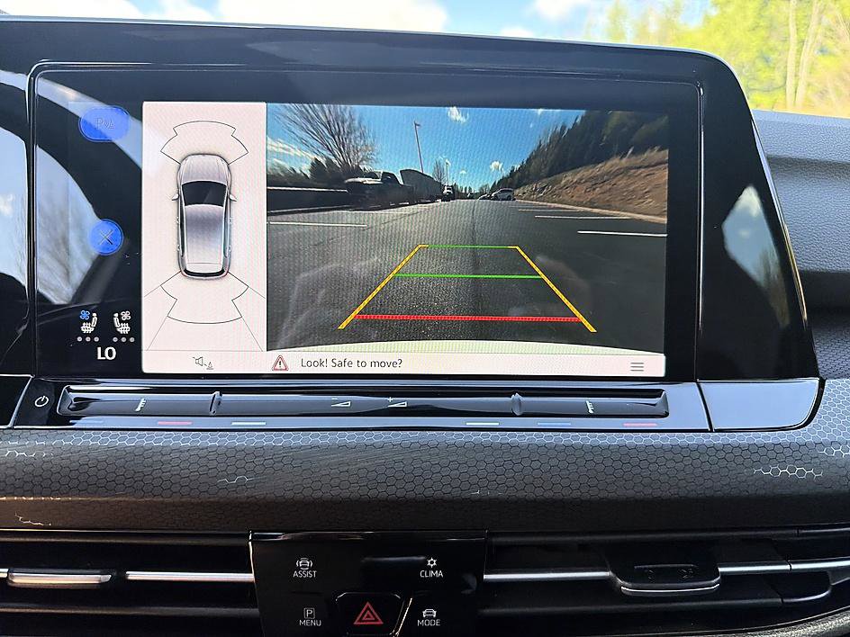 Used 2022 Volkswagen GTI SE image 10