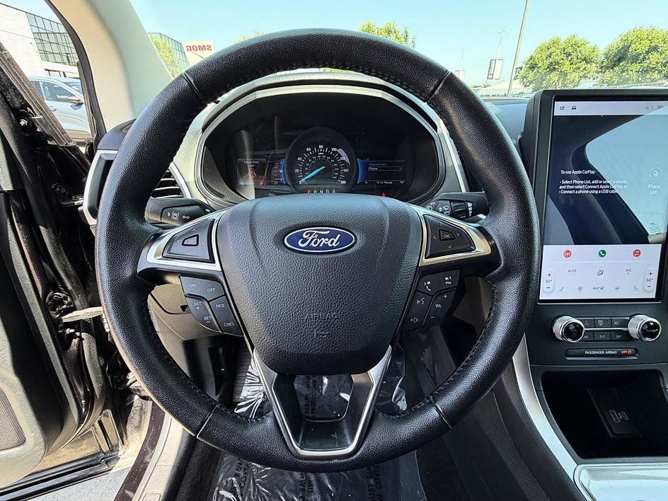 Used 2024 Ford Edge SEL AWD/4WD image 26