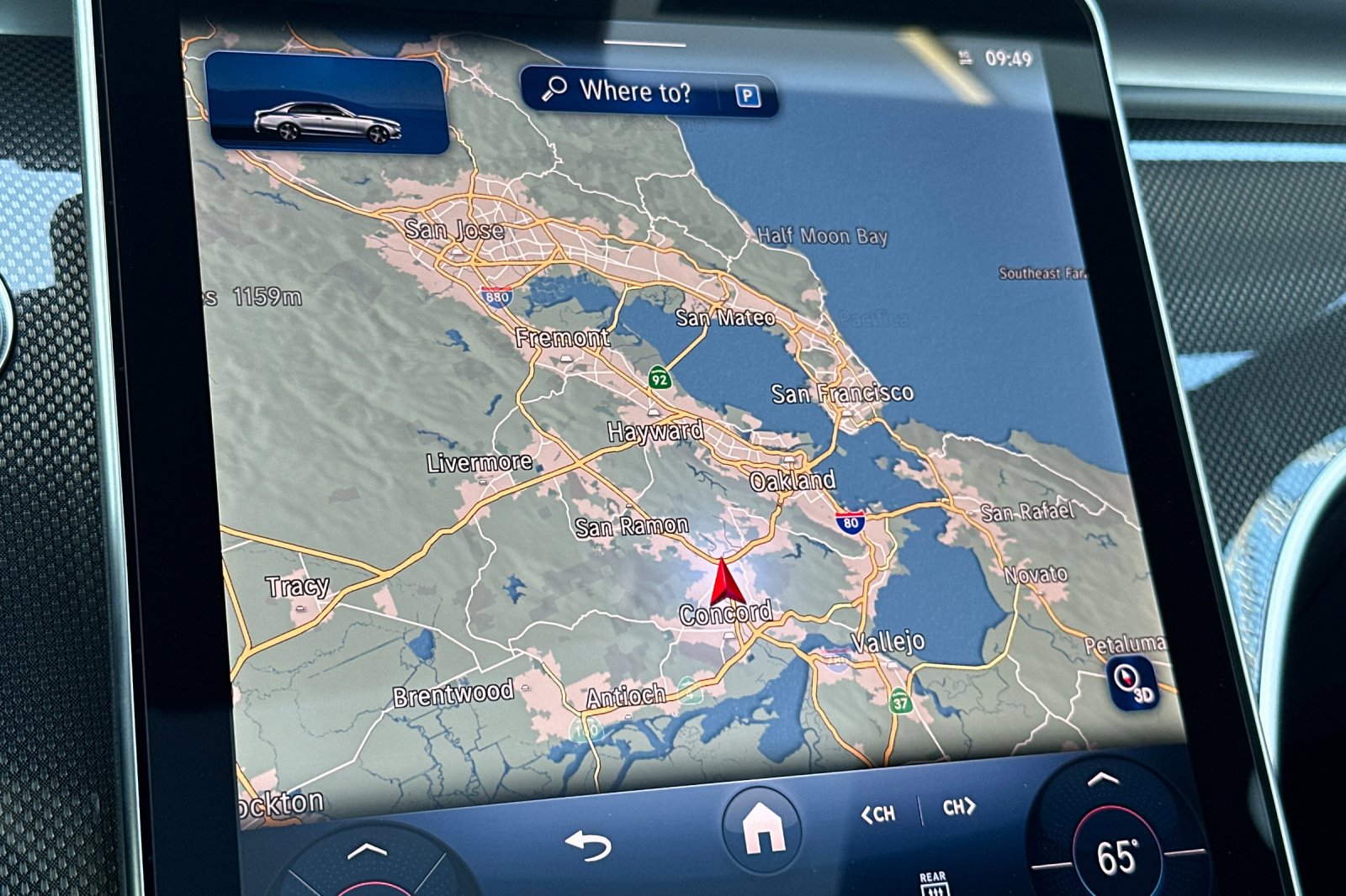 New 2025 Mercedes-Benz C 300 Sedan image 15