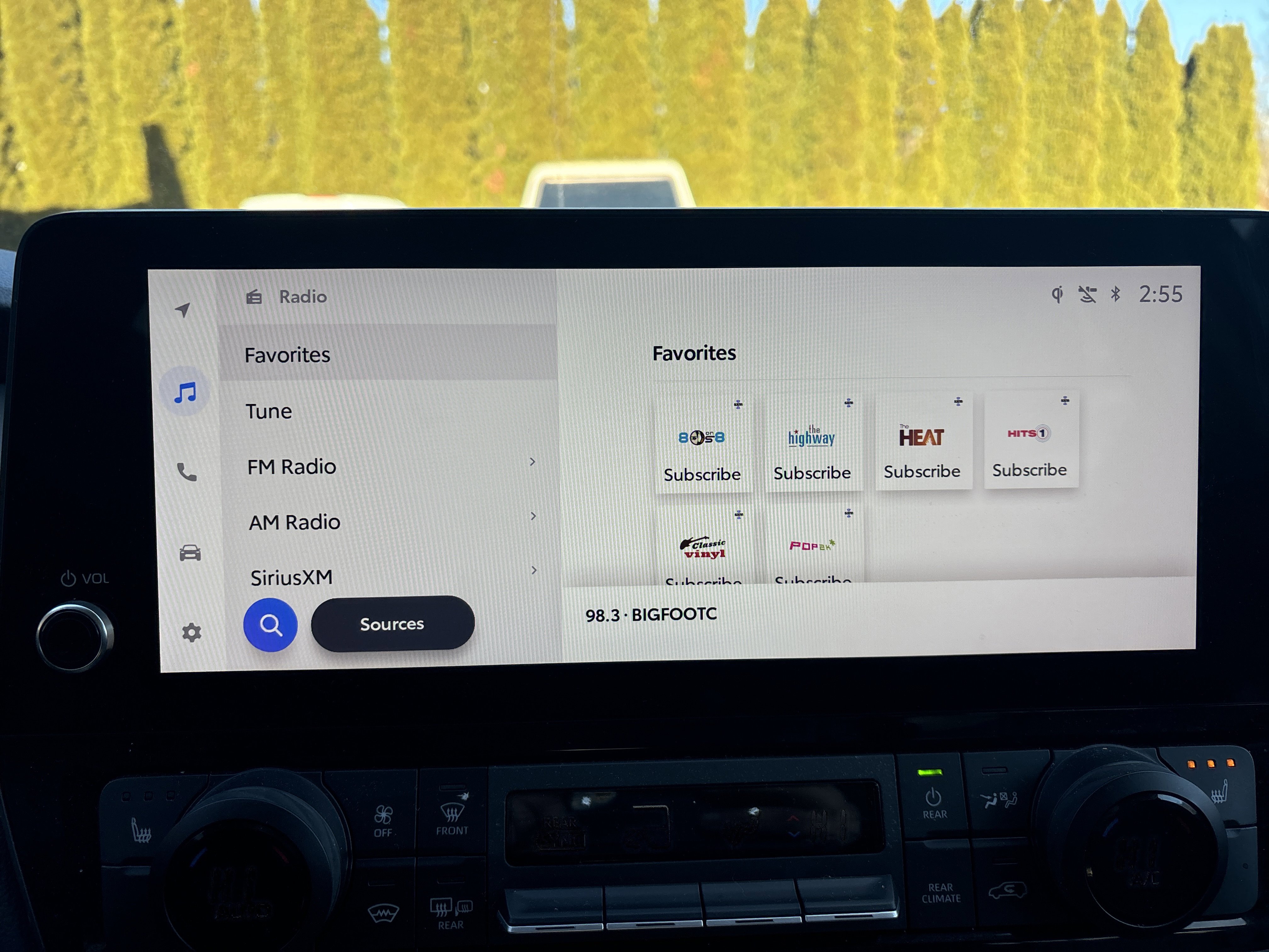 Used 2025 Toyota Grand Highlander AWD image 27