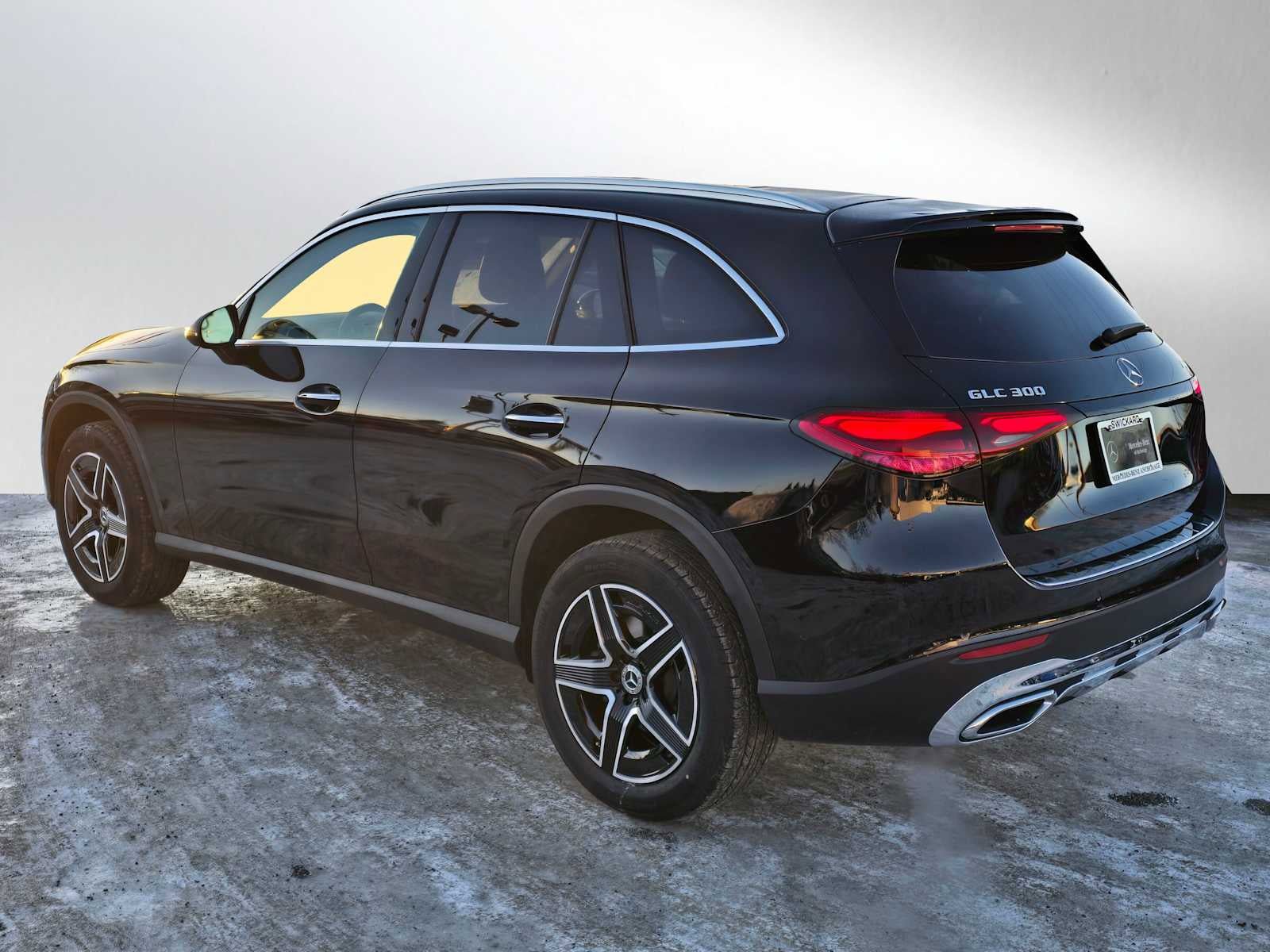 New 2026 Mercedes-Benz GLC 300 4MATIC image 5