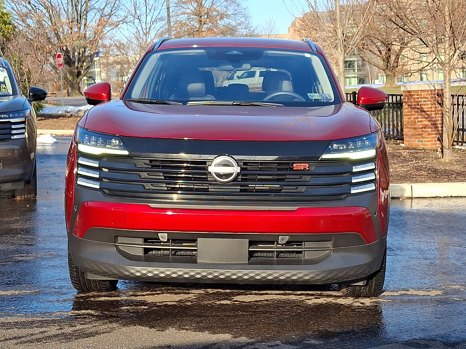 Certified 2025 Nissan Kicks SR image 2