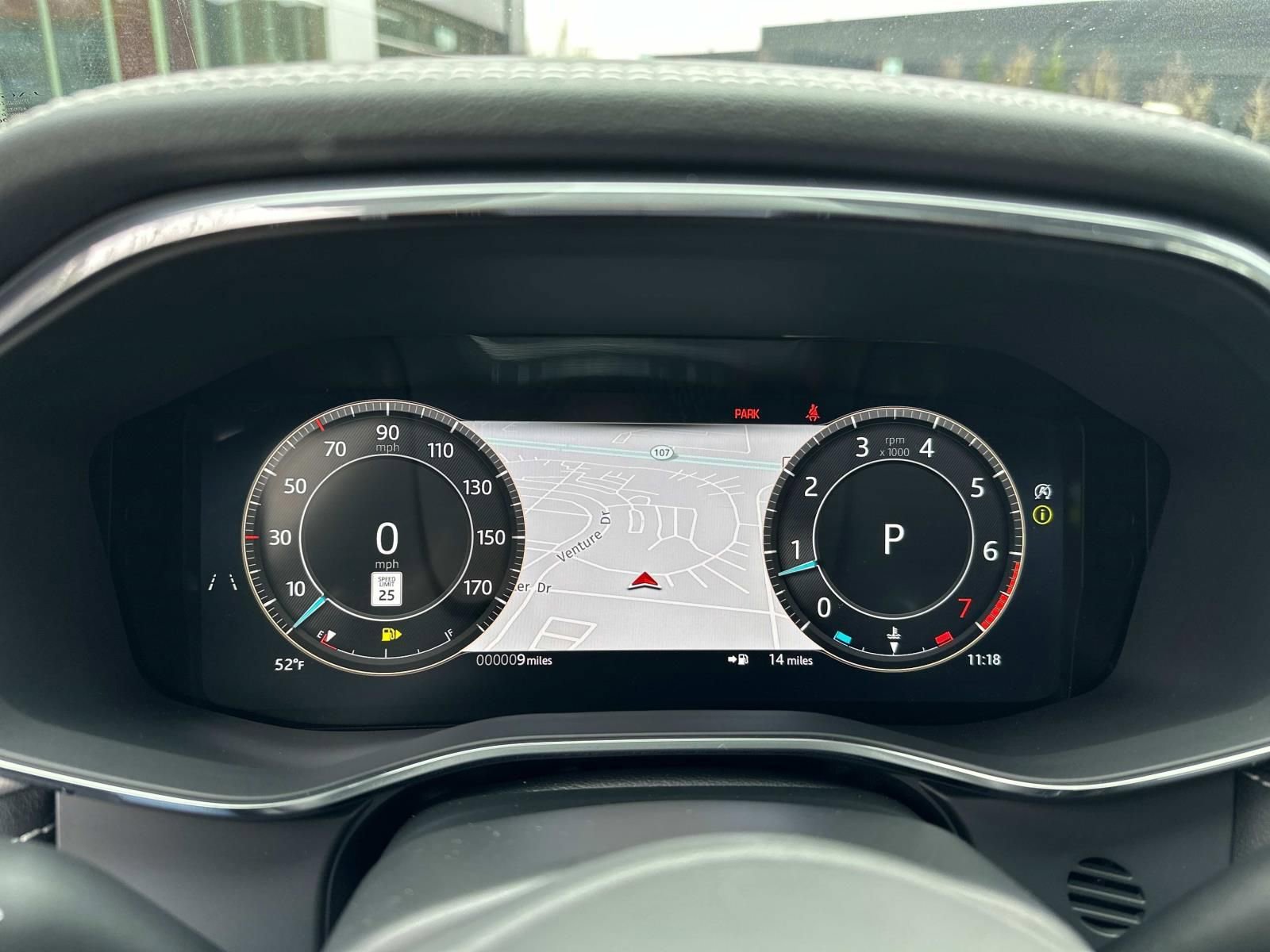 New 2024 Jaguar XF R-Dynamic SE AWD/4WD image 13