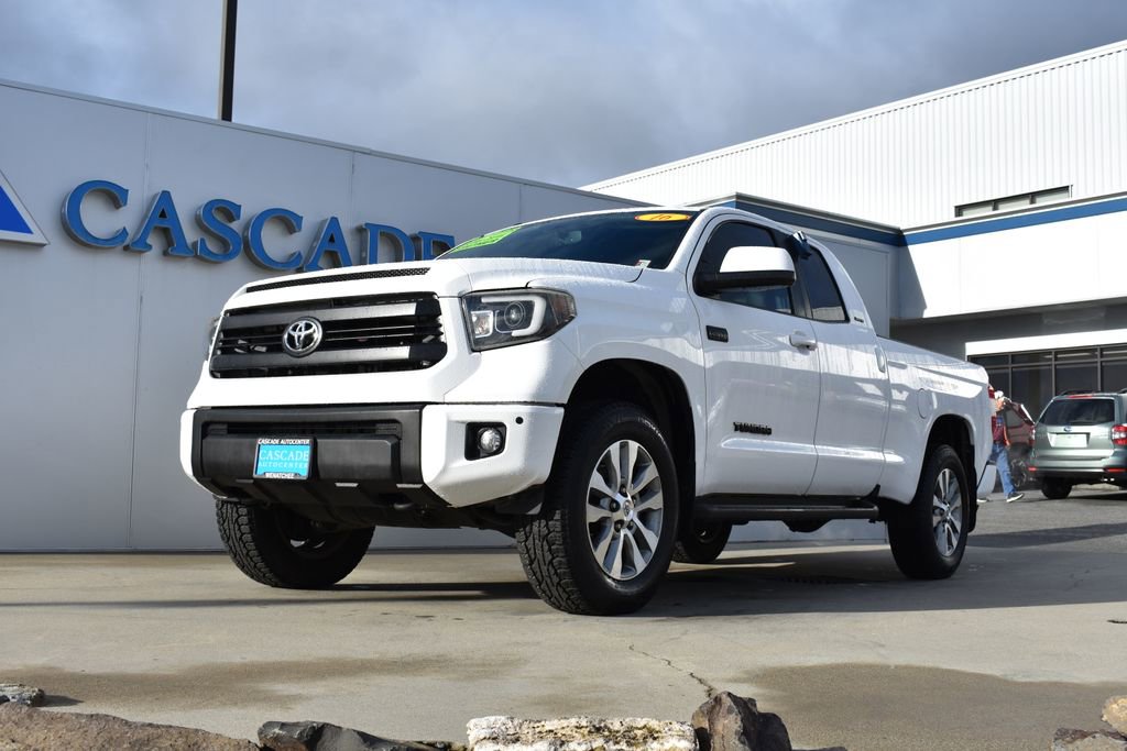 Used 2016 Toyota Tundra Limited image 2