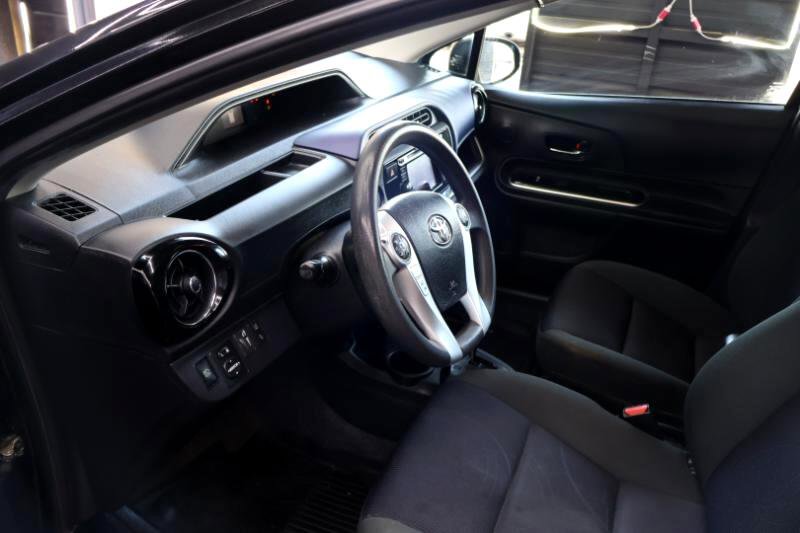 Used 2017 Toyota Prius C One image 16