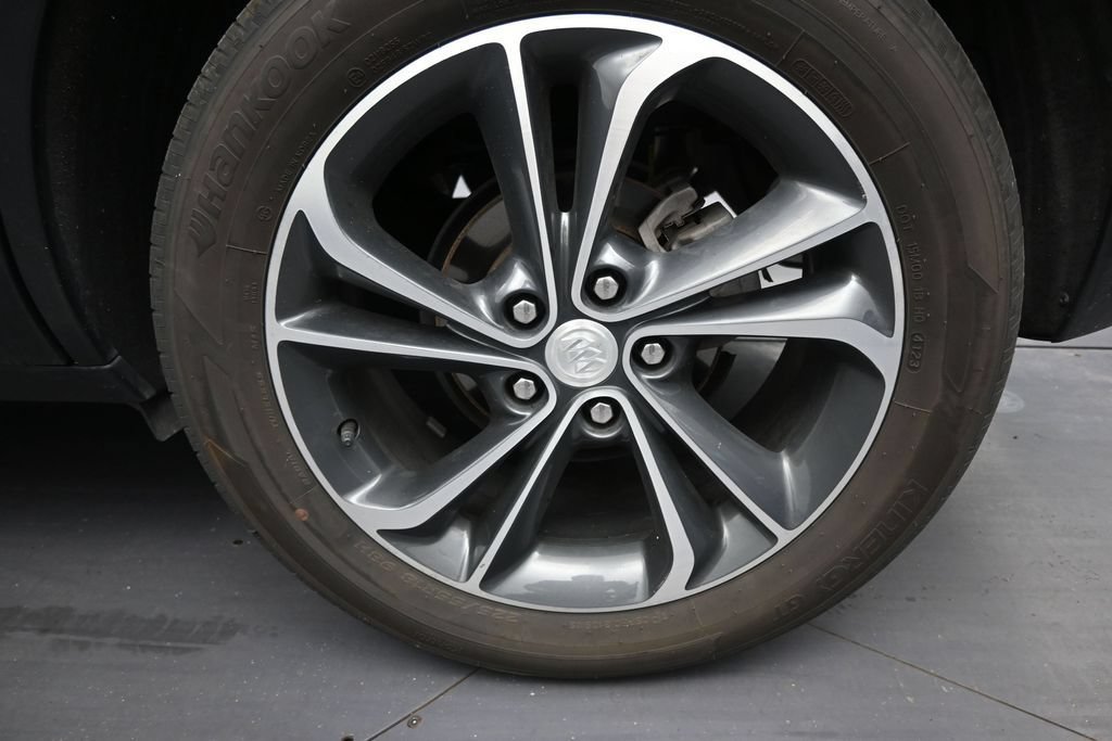 Used 2020 Buick Encore GX Essence FWD image 10
