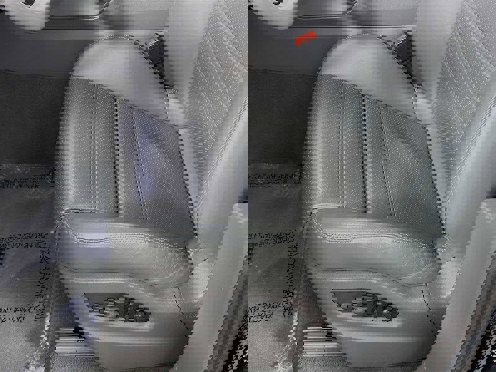 Used 2022 Porsche Cayenne S image 16