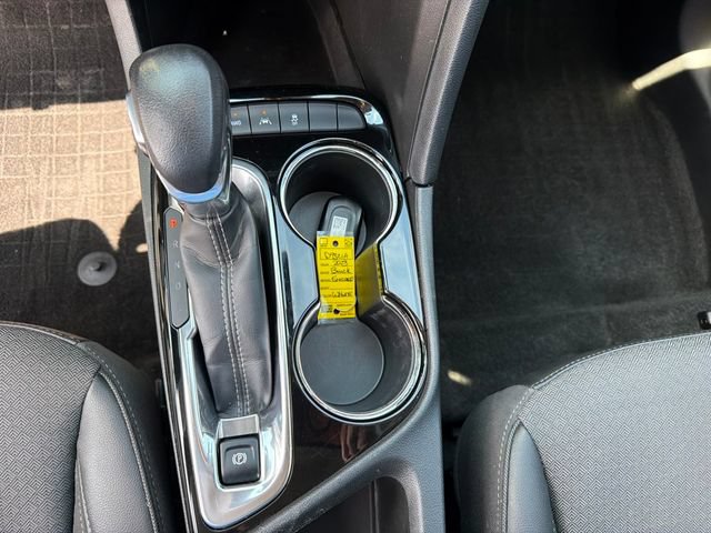 Used 2023 Buick Encore GX Preferred w/ Cold Weather Comfort Package AWD/4WD image 6