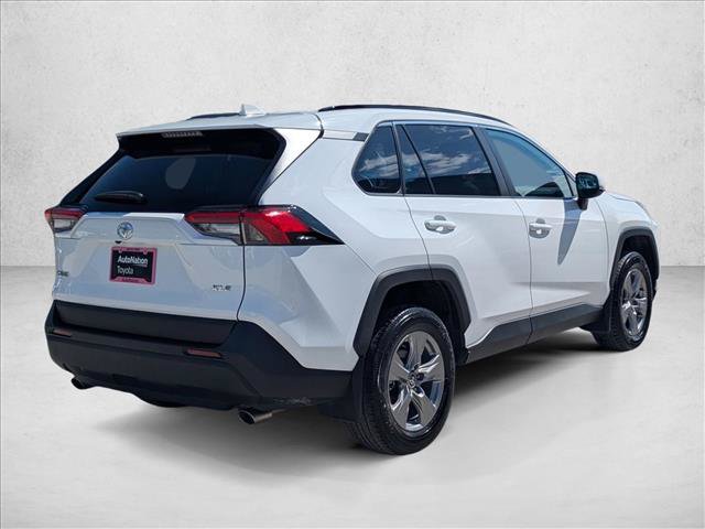 Used 2024 Toyota RAV4 XLE w/ Convenience Package FWD image 5