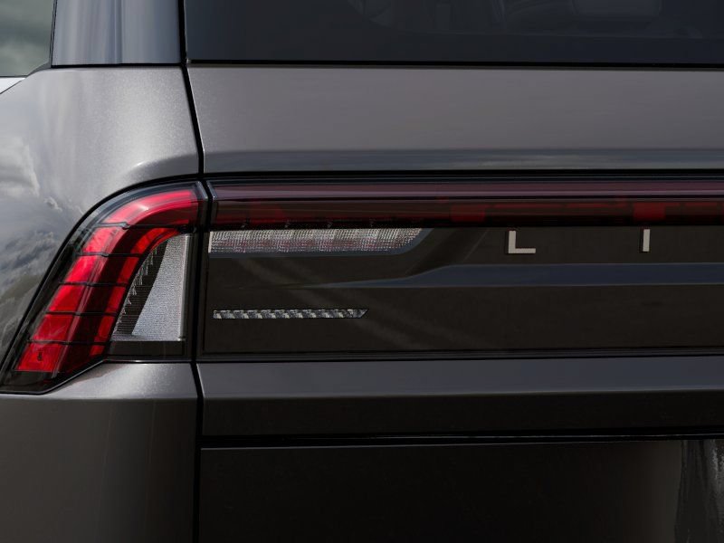 New 2027 Lincoln Navigator Black Label AWD/4WD image 21