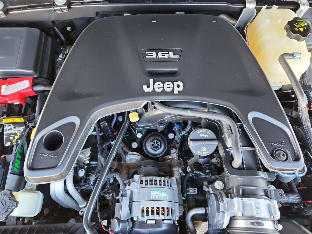 Used 2020 Jeep Wrangler Sport AWD/4WD image 23