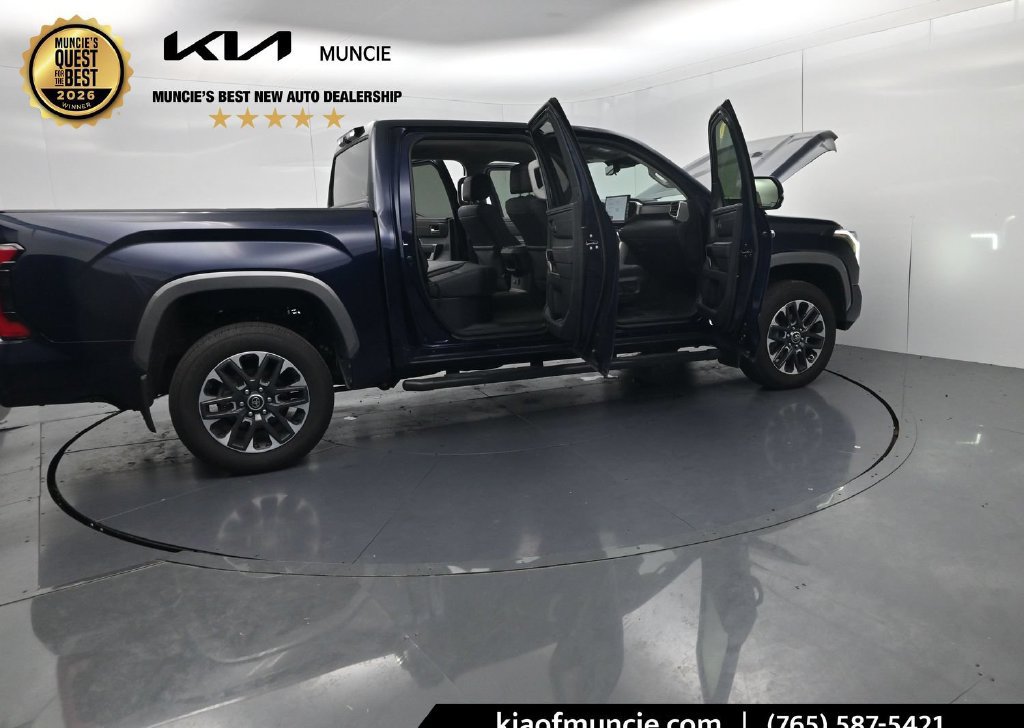Used 2024 Toyota Tundra Limited AWD/4WD image 63