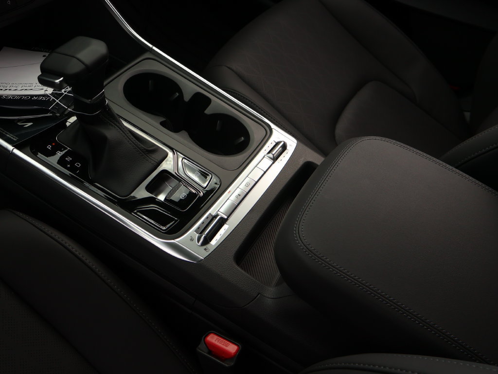New 2027 Kia Carnival SX w/ Dark Edition Package FWD image 31