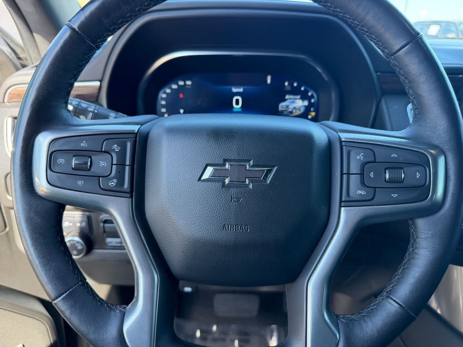 Used 2022 Chevrolet Suburban Z71 w/ Z71 Off-Road Package AWD/4WD image 20