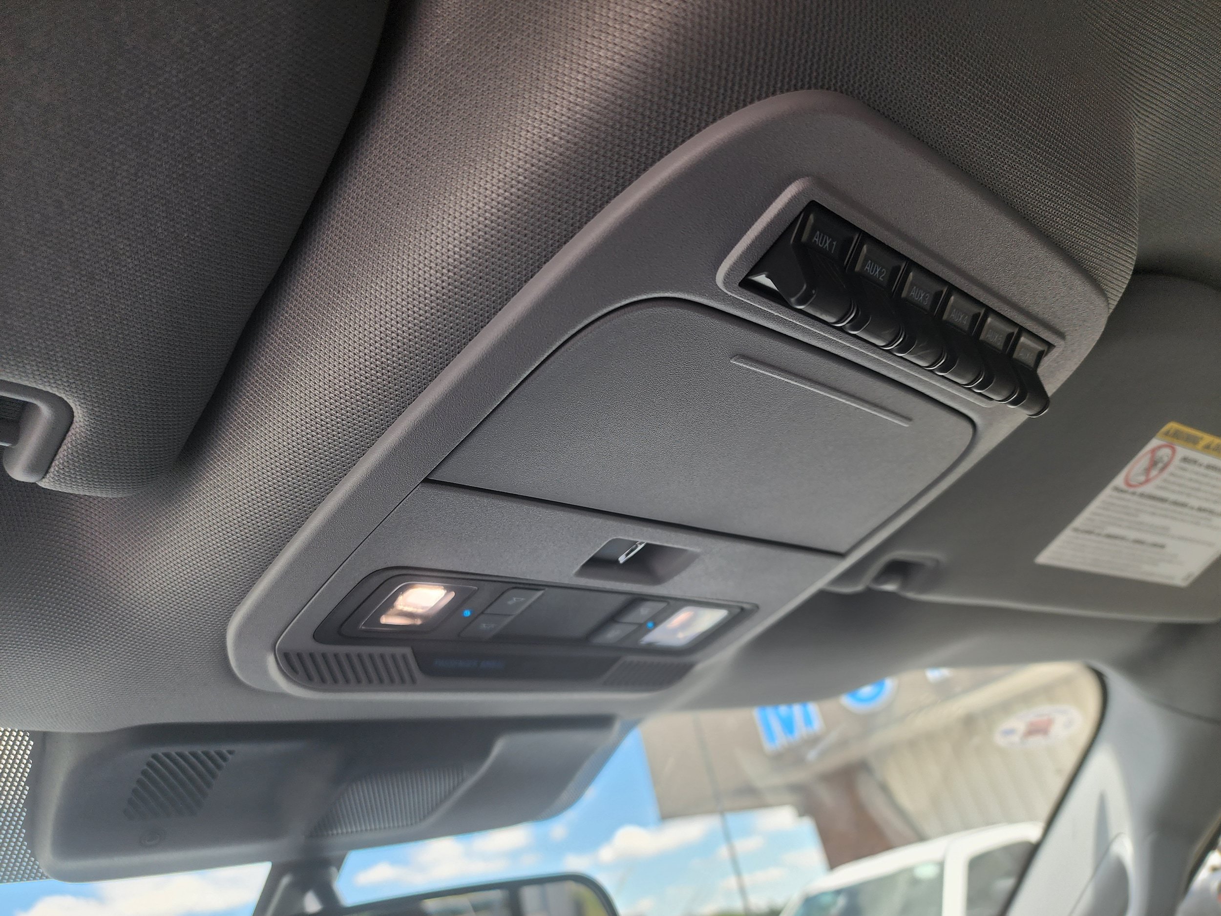 New 2024 Ford F250 XL w/ STX Appearance Package AWD/4WD image 18
