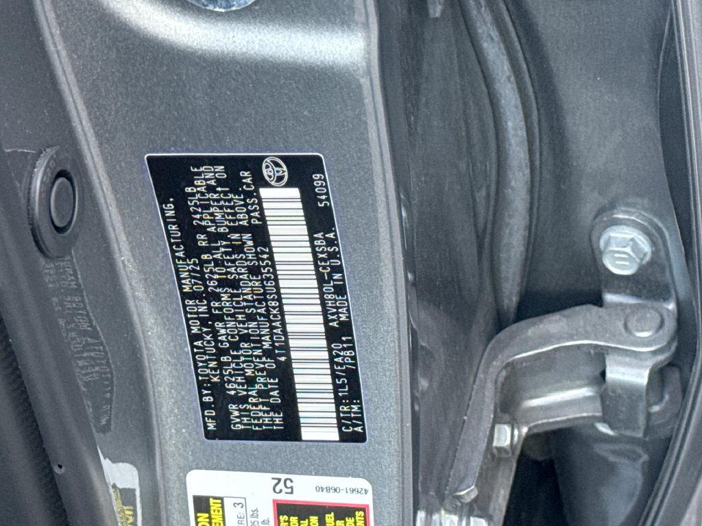 Used 2025 Toyota Camry SE FWD image 26