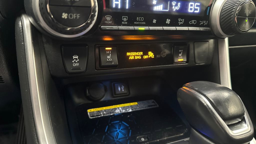 Certified 2019 Toyota RAV4 XSE image 21