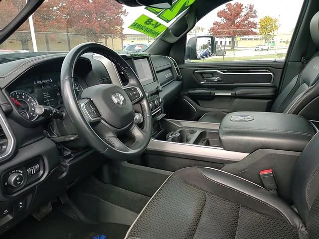 Used 2022 RAM 1500 Laramie w/ Sport Appearance Package image 9